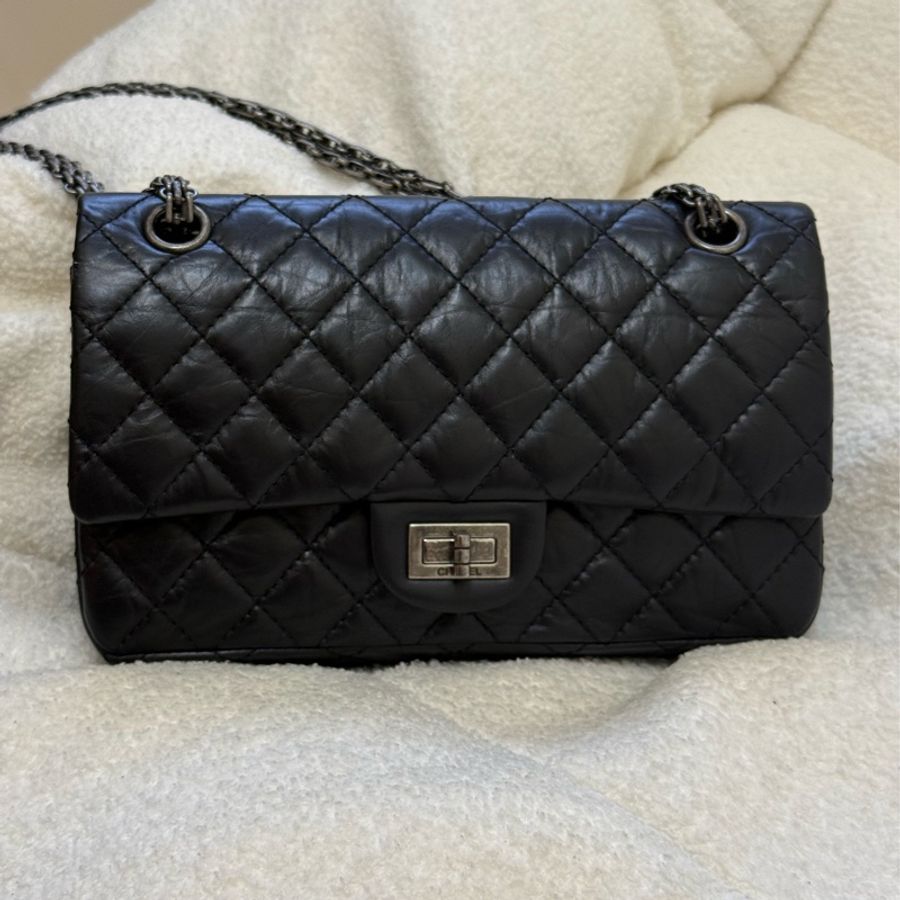(2021台灣購證🇹🇼全配)Chanel 2.55 黑銀 小號-2