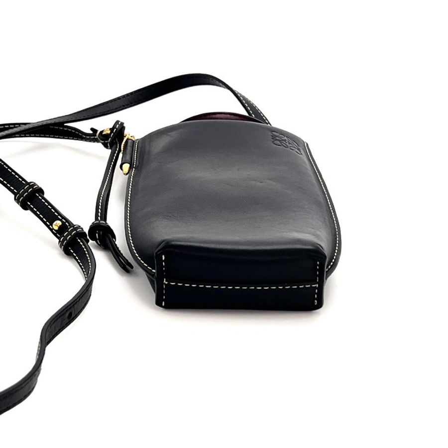 LOEWE GatePocket 黑金手機包 12*18*3 98新配件塵袋-2
