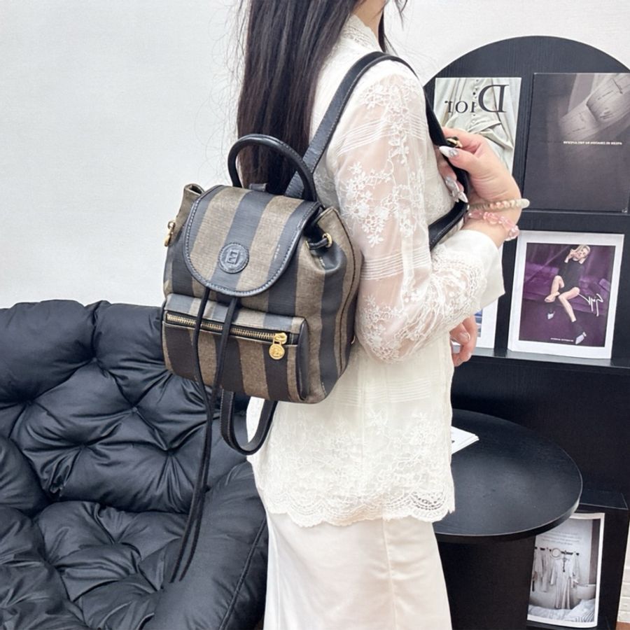 【赫蒂國際精品】Fendi Pequin 條紋後背包 vintage 二手 中古-3