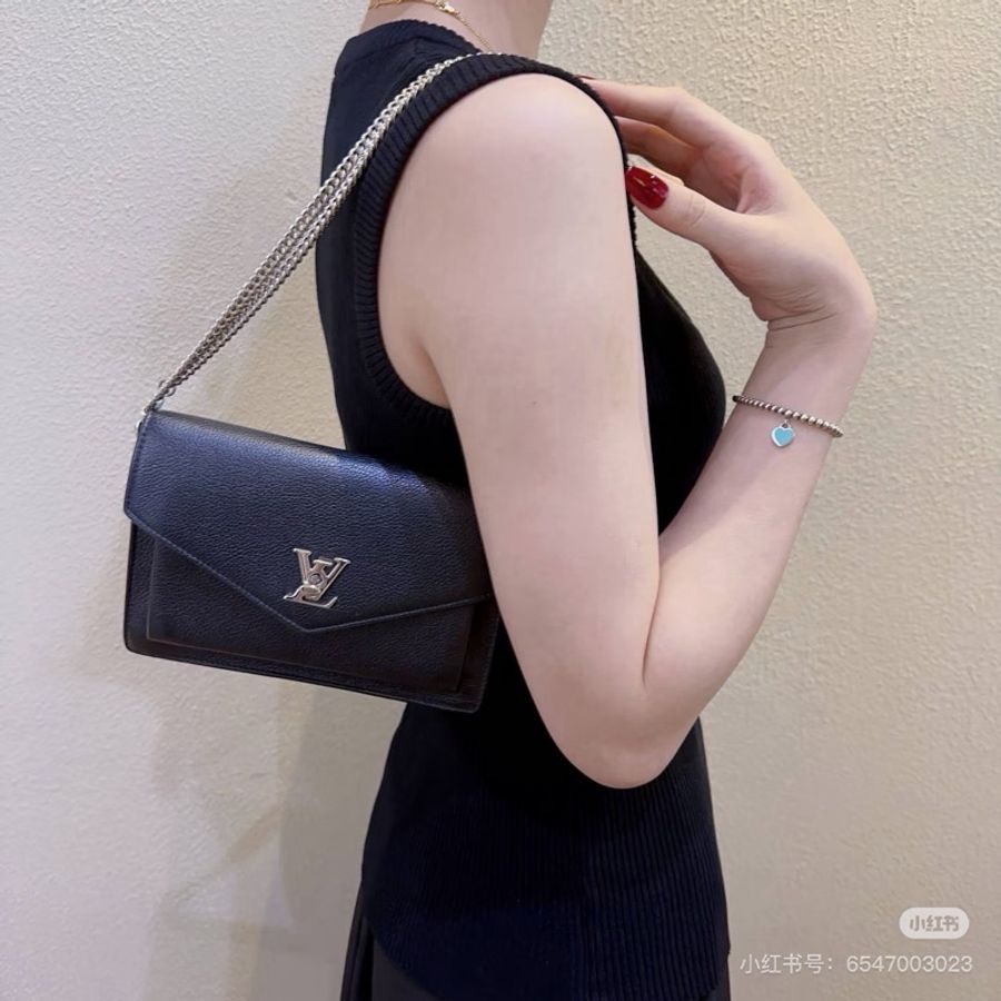 【威選精品】✨LV MyLockme 黑銀 WOC 鏈條包✨-0