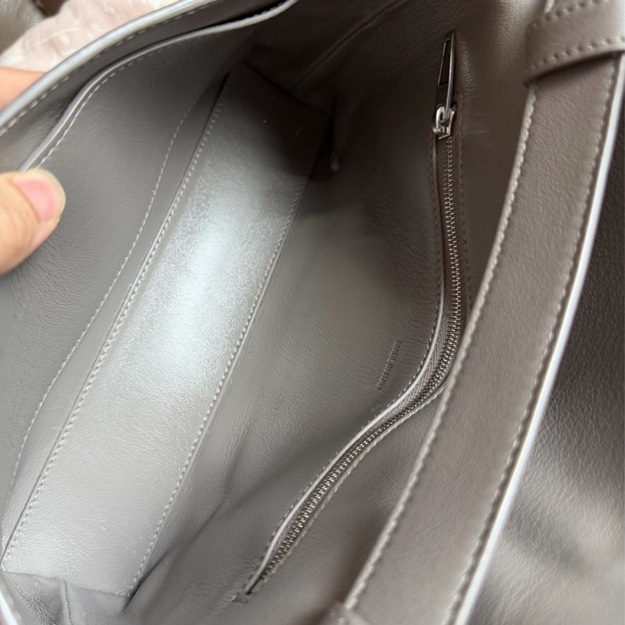 巴黎世家 灰色 石墨灰色 皮革 經典款 機車包 手袋 側斜包 孭背包 手提包 單肩包 包包 沙漏包 balenciaga Hourglass Downtown grey bag-14