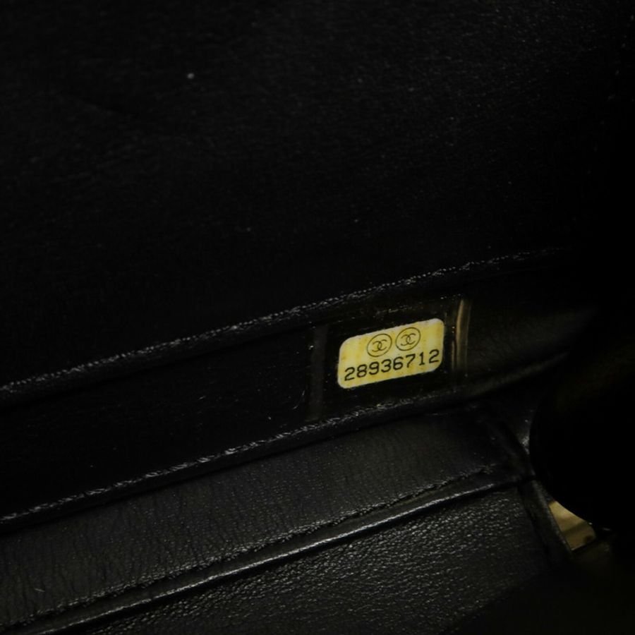 CHANEL 牛皮皮革Vanity Case鏈帶手挽肩背兩用袋-6