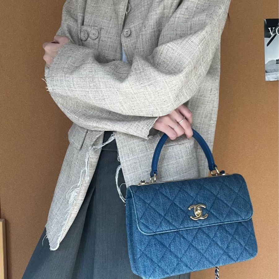 Chanel香奈兒 trendy cc 小號 丹寧牛仔藍 淡金扣 菱格紋 淺色單寧24cm-1