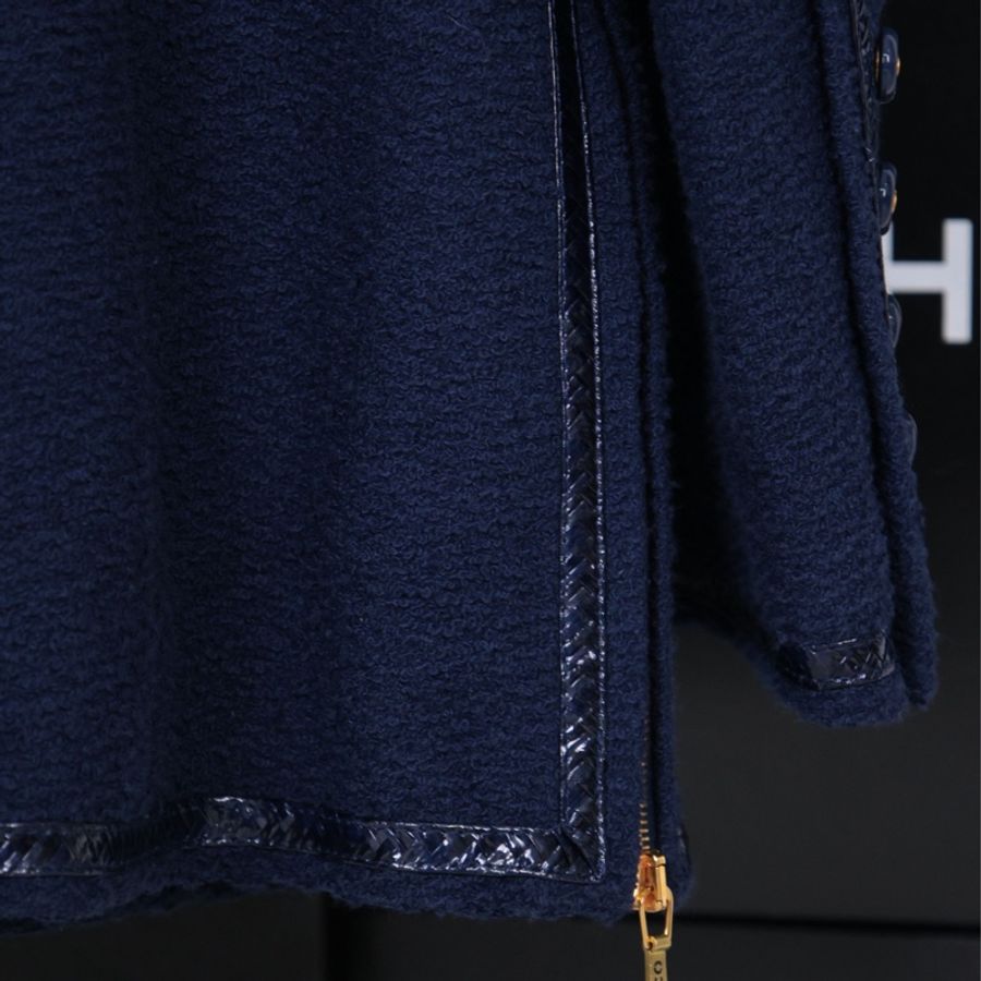Chanel 95年芭比系列秀款深蓝色亮面滚边四口袋拉链上衣外套-34