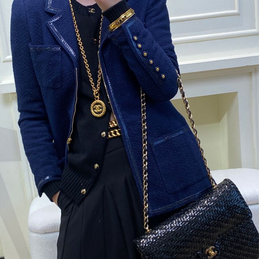 Chanel 95年芭比系列秀款深蓝色亮面滚边四口袋拉链上衣外套-38