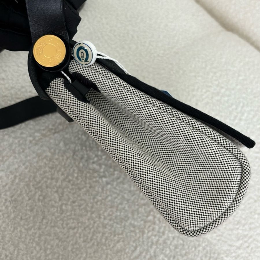 Hermes愛馬仕 herbag mini熊貓拼色斜背包 金扣-3