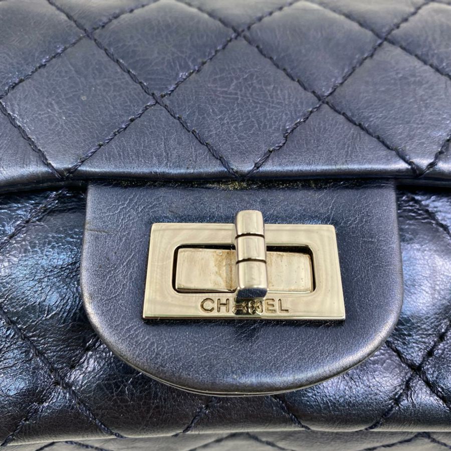 △ CHANEL 香奈兒 Metallic Blue Calfskin 2.55 Silver Tone Metal Mini Classic Double Flap No.11 Chain Shoulder Bag 金屬藍色小牛皮2.55銀色金屬No.11鎖鏈肩背包 AS0874-267011876-11