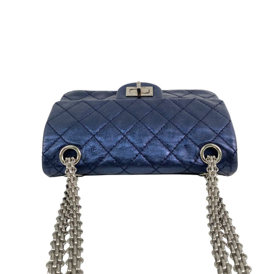 △ CHANEL 香奈兒 Metallic Blue Calfskin 2.55 Silver Tone Metal Mini Classic Double Flap No.11 Chain Shoulder Bag 金屬藍色小牛皮2.55銀色金屬No.11鎖鏈肩背包 AS0874-267011876-18