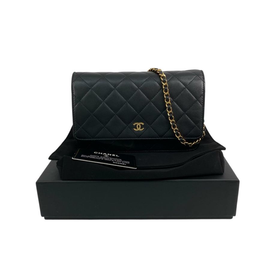 △ CHANEL 香奈兒 Black Lambskin Gold Tone Metal No.22 Chain Wallet 黑色小羊皮金色金屬No.22鏈條銀包 A33814-267012619-0