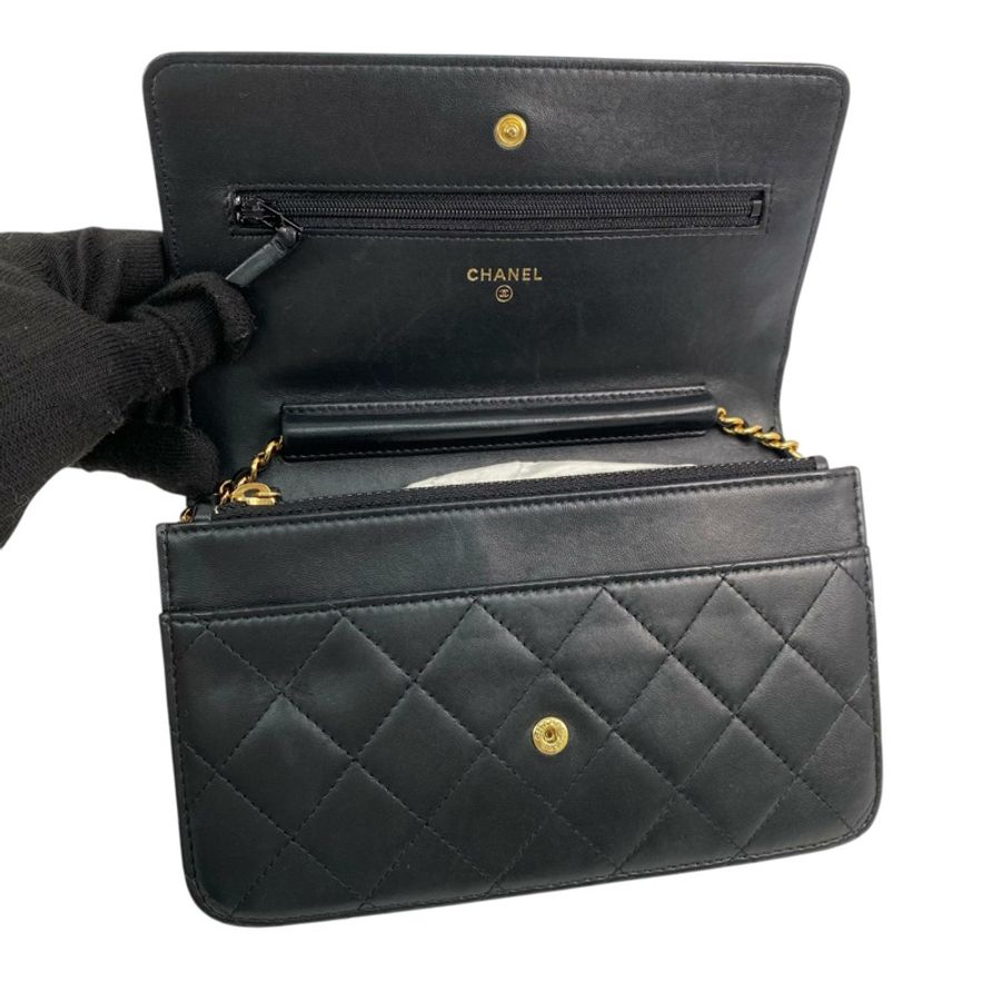 △ CHANEL 香奈兒 Black Lambskin Gold Tone Metal No.22 Chain Wallet 黑色小羊皮金色金屬No.22鏈條銀包 A33814-267012619-10