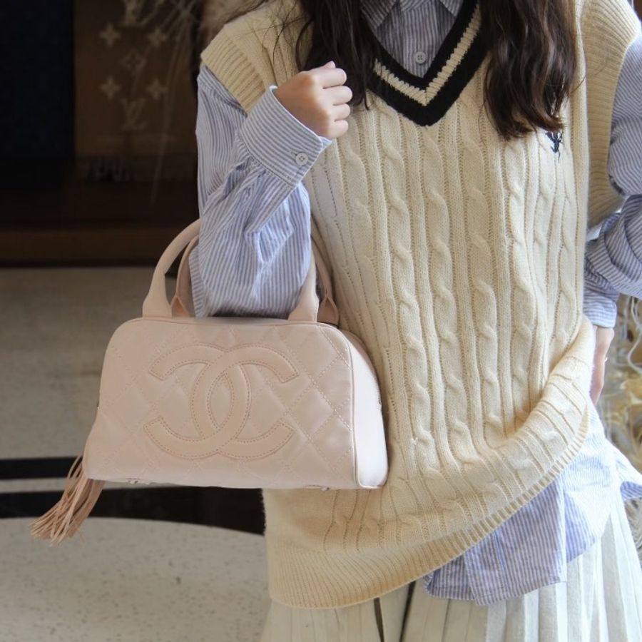 狀況良好🌷🫧#香奈兒 #櫻花粉 #保齡球包-1
