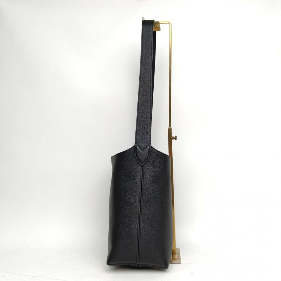 LOUIS VUITTON 黑色牛皮金扣晶片Lowkeyhobo小號側面鎖頭單肩包肩背包-1