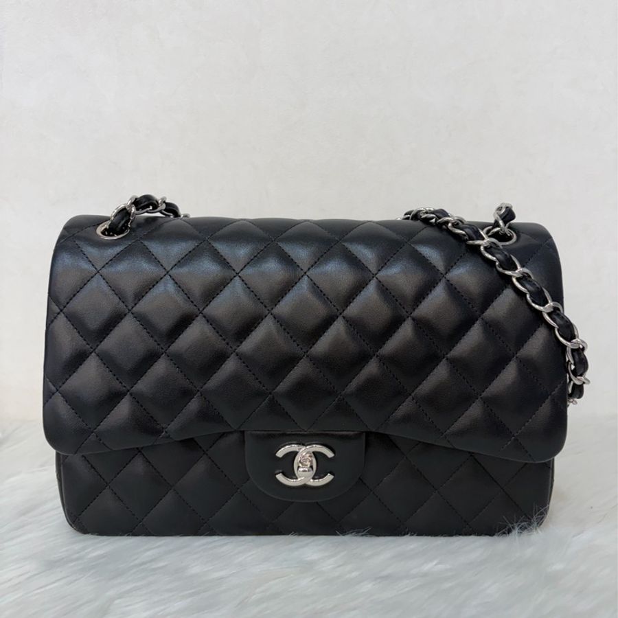 CHANEL A58600 黑羊皮 銀鍊 Jumbo 經典大型口蓋包 肩背包 斜背包-0