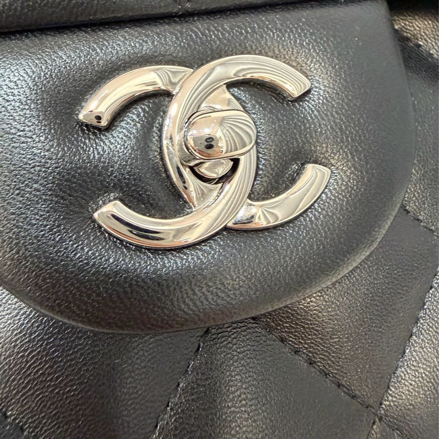 CHANEL A58600 黑羊皮 銀鍊 Jumbo 經典大型口蓋包 肩背包 斜背包-25