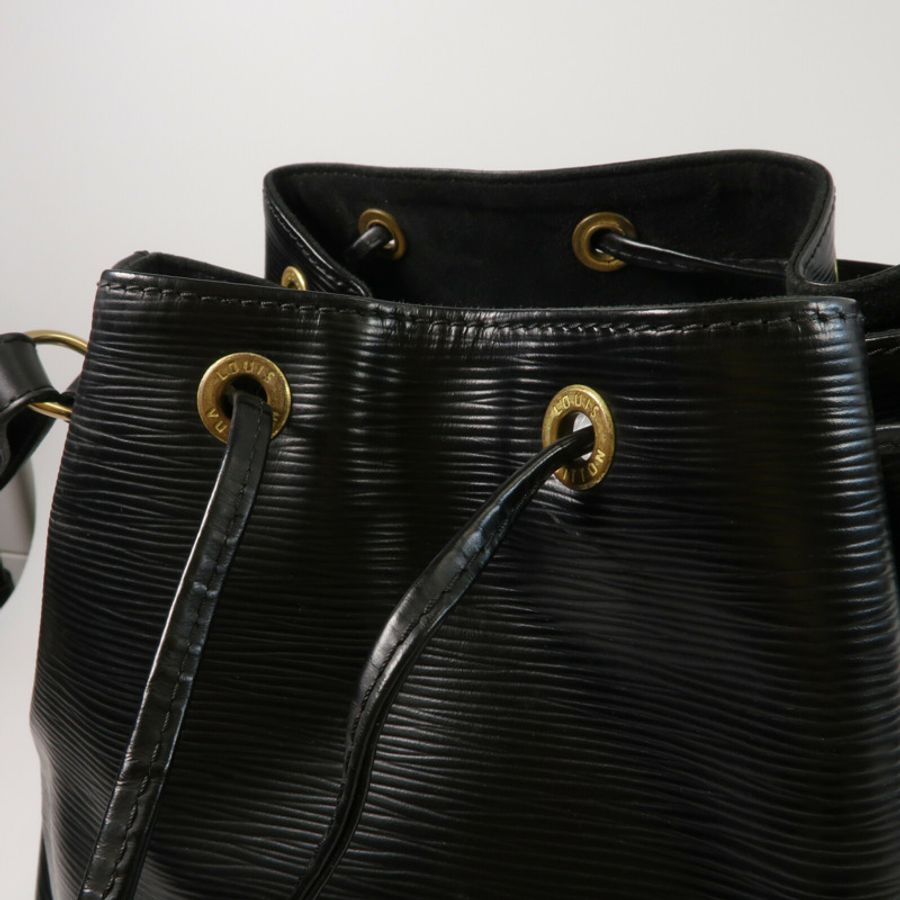 LOUIS VUITTON Epi Noe肩背袋-10