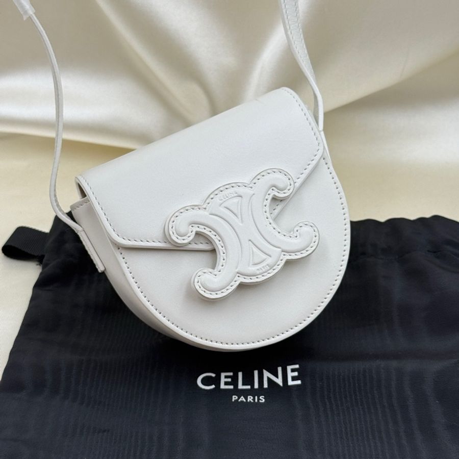 賽琳/Celine BESACE迷你TRIOMPHE光滑牛皮革手袋 牛皮革襯里牛皮革織物 尺寸11 x 10 x 5-7