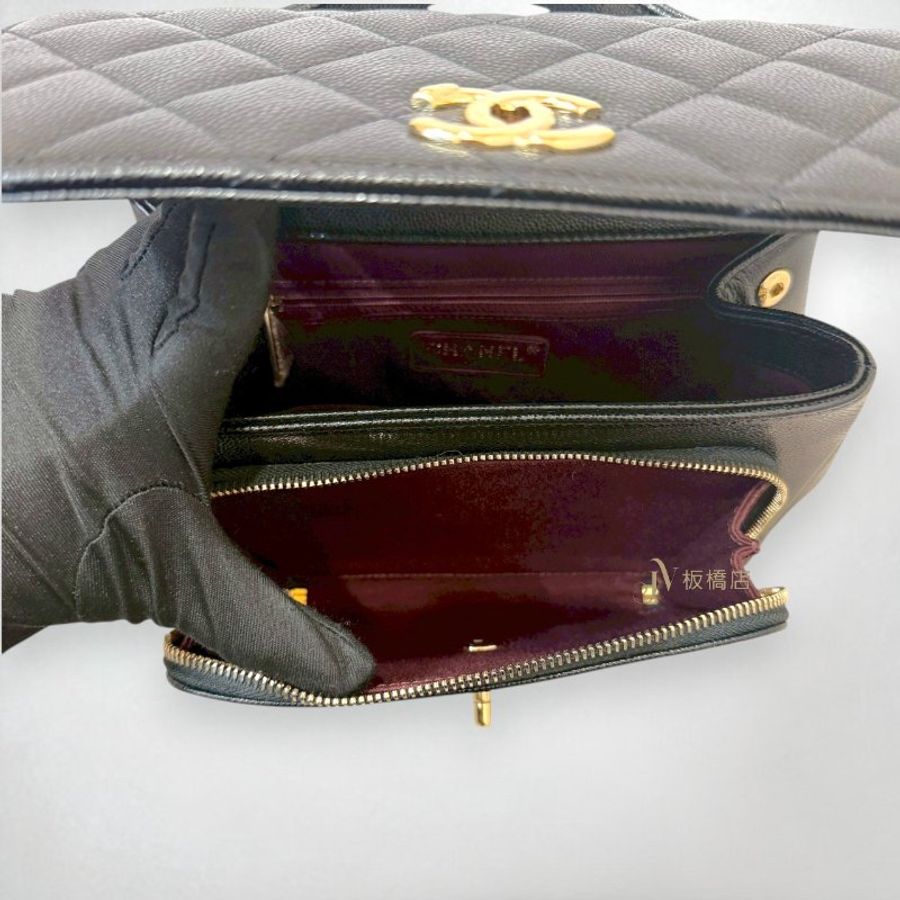 JS1474-Chanel 黑荔枝皮淡金釦中號郵差包 A93607-6