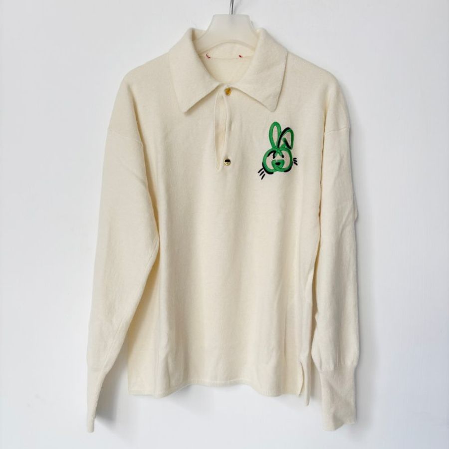 L號 ::GUCCI:: 100%羊毛 兔年限定款 刺繡圖樣 白色羊毛長袖上衣-1