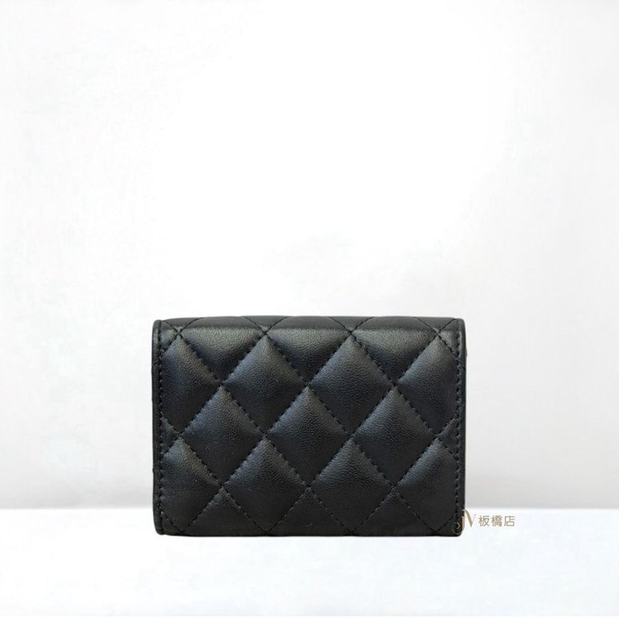 JY0416-CHANEL 黑羊皮雙C黑釦 MINI 三折短夾-1