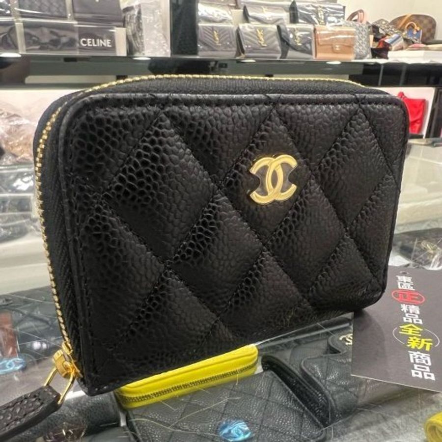 東區正精品㊣CHANEL AP0216 全新香奈兒黑色荔枝牛皮金釦ㄇ字拉鍊後口袋卡片夾零錢包 RZ6450-2