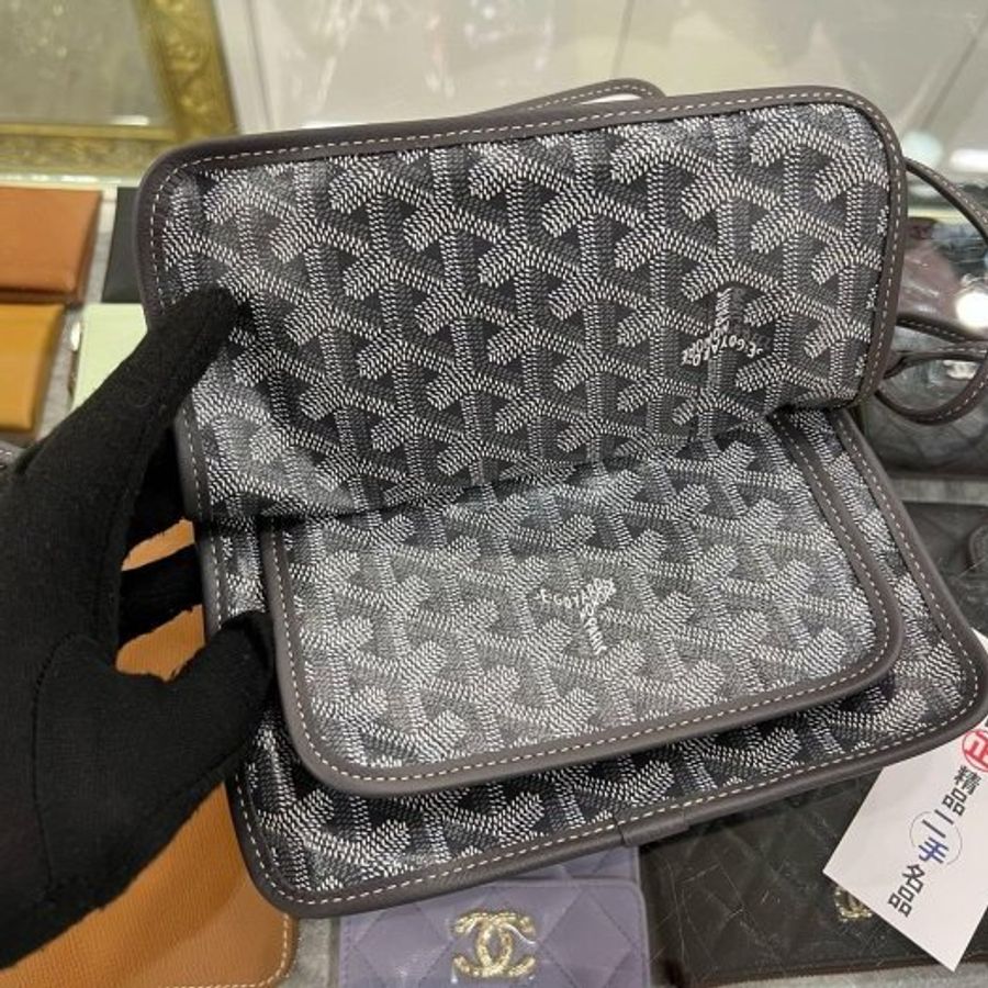 東區正精品㊣GOYARD PLUMET WOC 灰色手工繪製信封包斜背包廢包 RZ6508-3