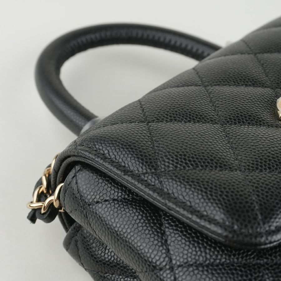 🖤 鑒定師的收藏 🖤 香奈兒 Coco Handle 迷你手柄包 黑色金扣 魚子醬牛皮|CHANEL Nano【 舉手投足間,盡顯頂級存在 】-23