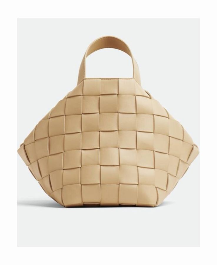 Bottega Veneta 女士 中號Cassette單肩包均碼碼中號、28cm*16.5cm*21cm-1