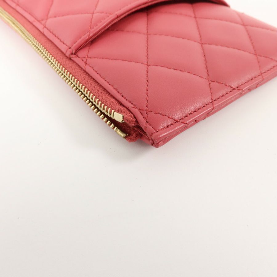 CHANEL 羊皮皮革Classic Phone Pouch With Zipper小袋-14