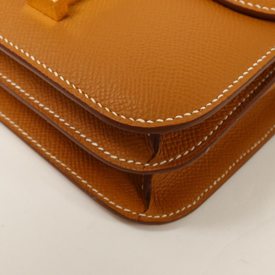 HERMES Epsom皮革Constance Mini肩背袋Gold-11