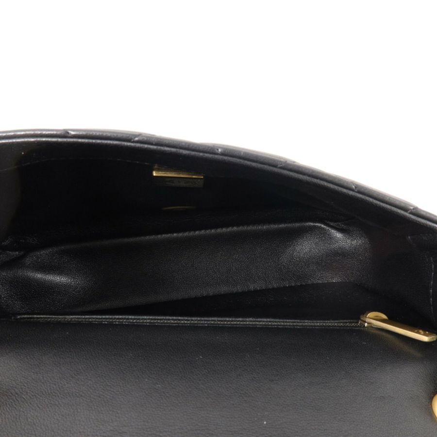 CHANEL 羊皮皮革Mini Flap Bag With Heart Charms鏈帶肩背袋-4