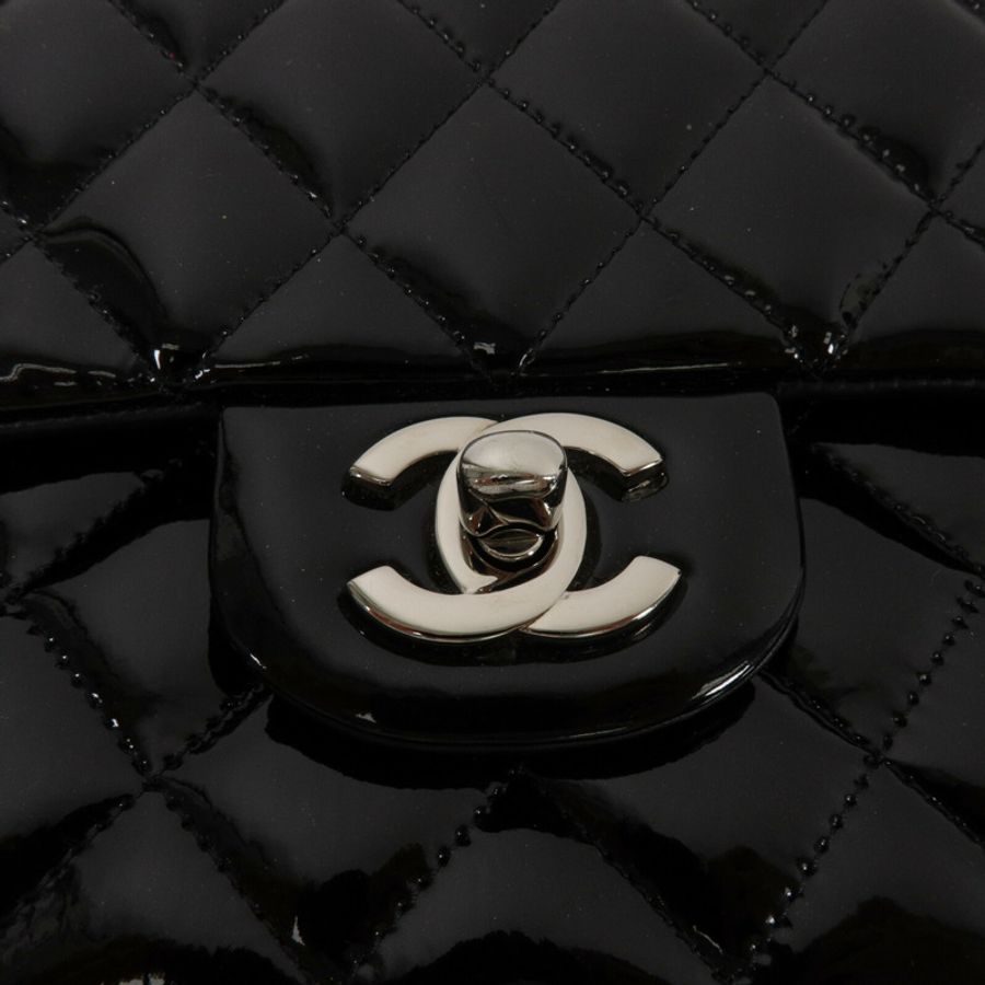 CHANEL 漆皮皮革Classic 25鏈帶肩背袋-6