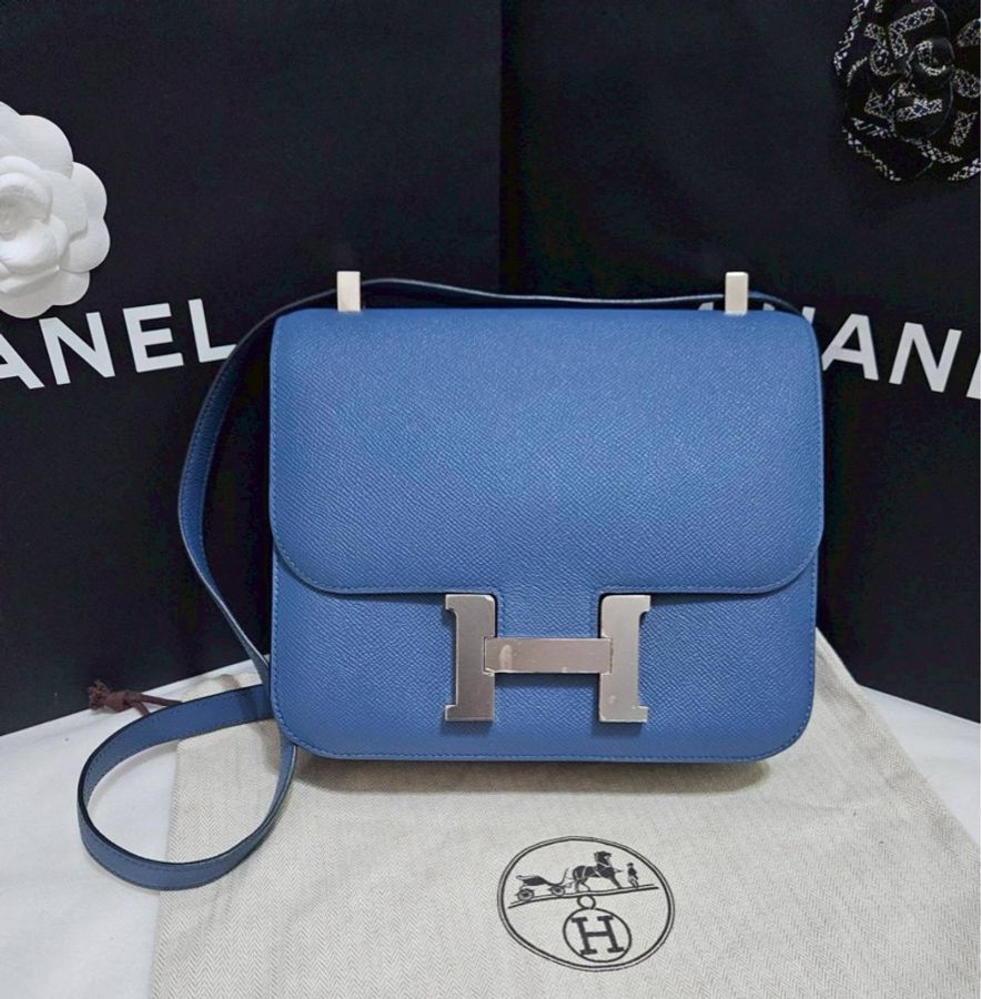 膠膜未撕 Hermes 康康 24-0