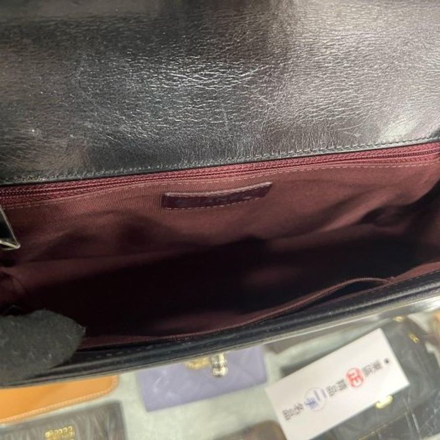 東區正精品㊣CHANEL A92193 Boy 28cm 香奈兒黑色仿舊牛皮銀鍊皮穿鍊肩背包斜背包 RZ6510-11