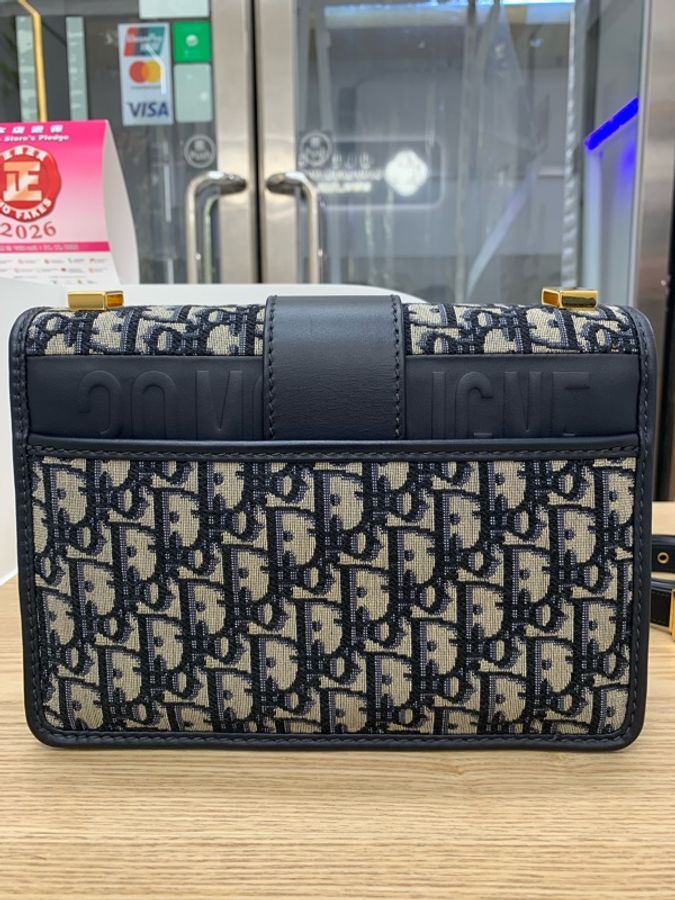 Dior Montaigne 30 medium-1