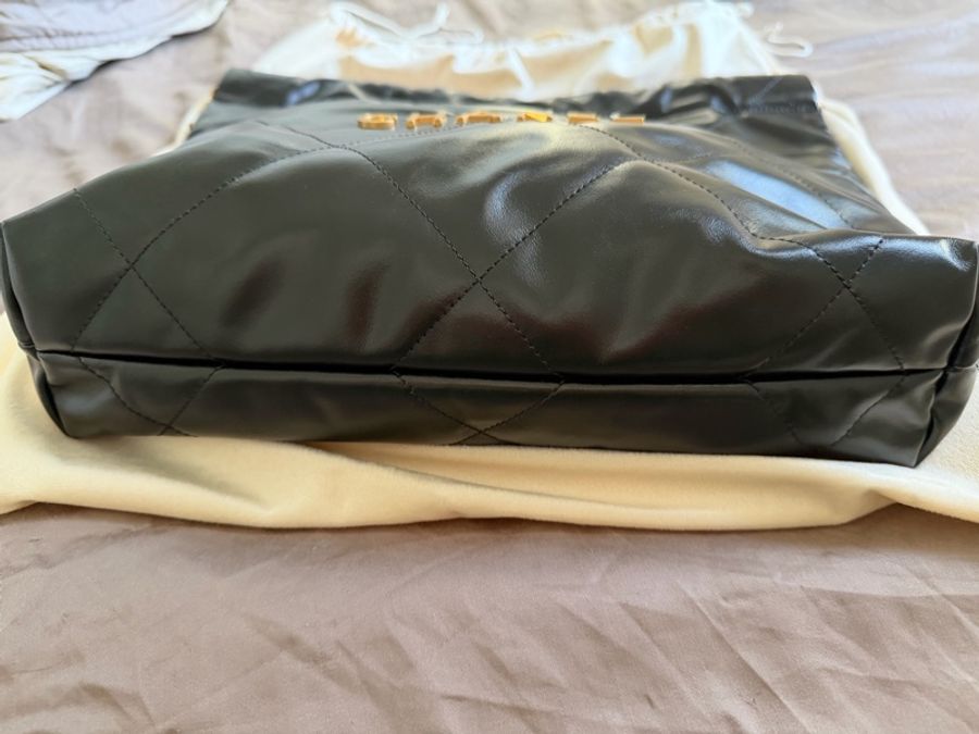 （成田機場購入）CHANEL 22-5