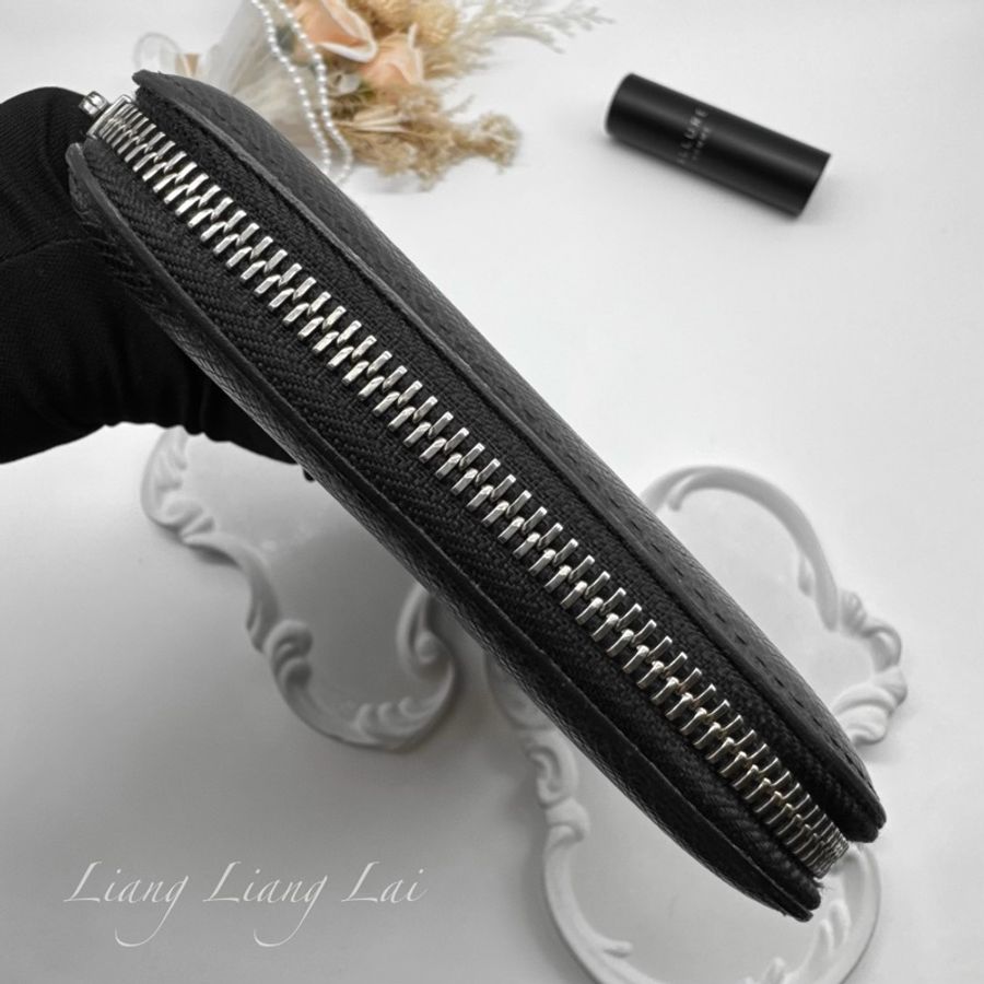 LOUIS VUITTON LV Taïga Zippy Organizer 灰黑色拉鍊手拿長夾|商務收納夾-24