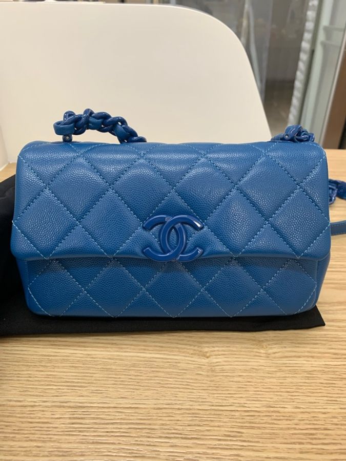 Chanel Classic Flap 藍色荔枝皮-1