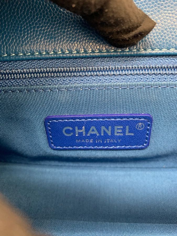 Chanel Classic Flap 藍色荔枝皮-8