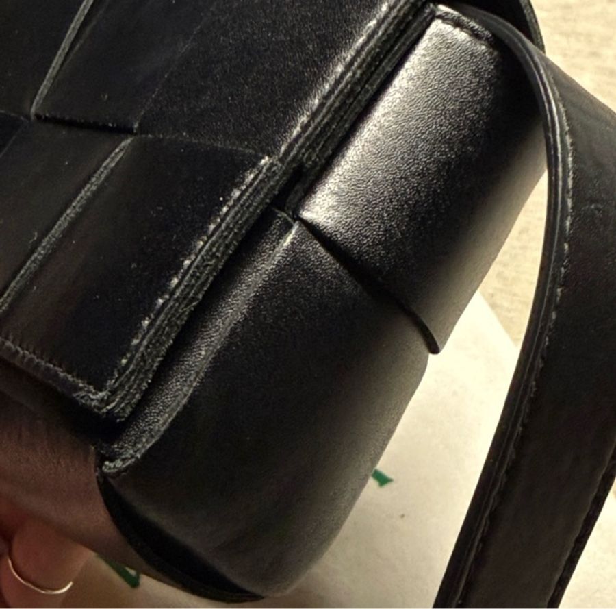 BOTTEGA VENETA 八格肩背包、腰包-1