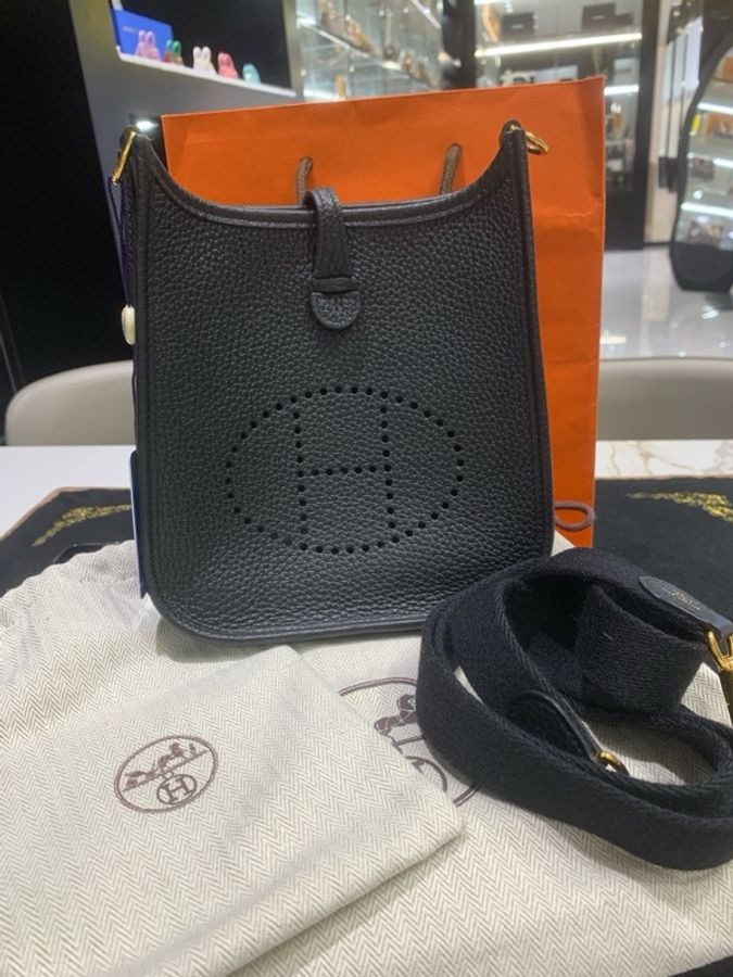 HERMES/愛馬仕 黑金伊芙琳 U刻-0