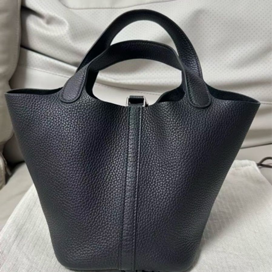 99新 必秒🈹愛馬仕/Hermes pitcotin18 菜籃子p18 黑銀-7