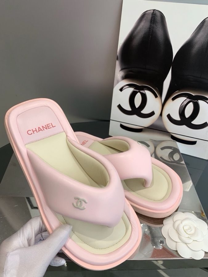 CHANEL香奈儿面包拖鞋-1