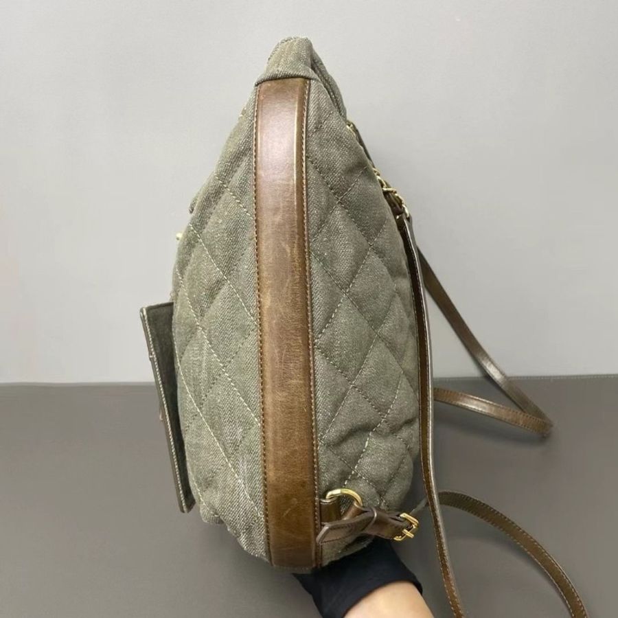 Chanel 古巴系列 牛仔丹寧後背包 菱格紋設計 25.5*30*13 9新 配件塵袋-7