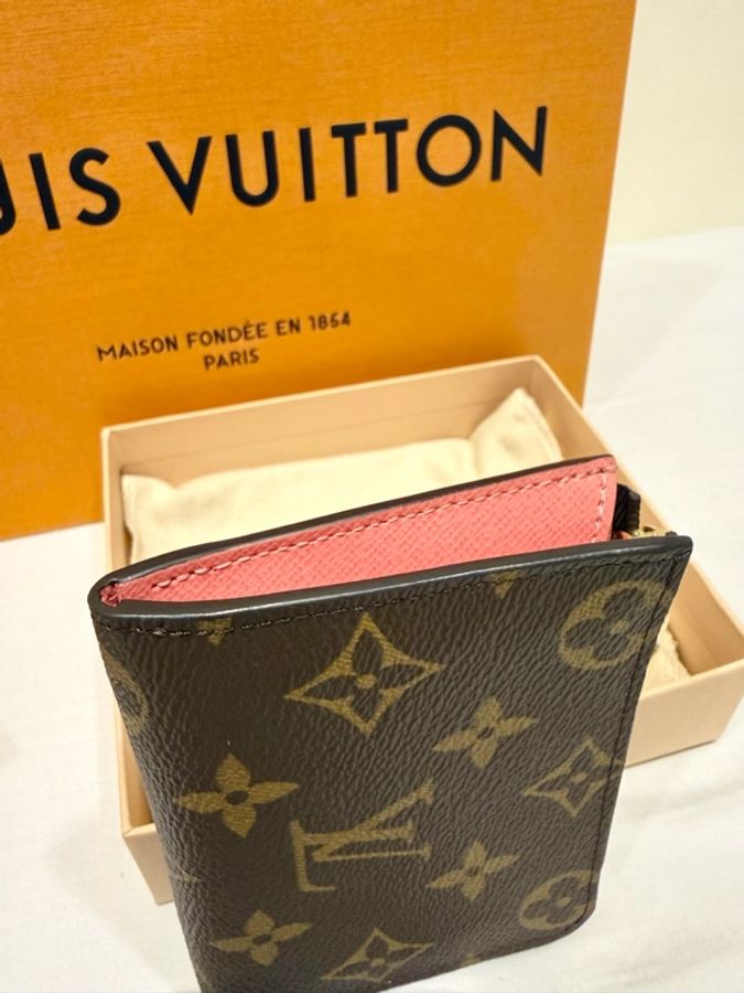 日本限定🇯🇵 LOUIS VUITTON路易威登LV 老花 L型拉鍊 短夾/皮夾-1