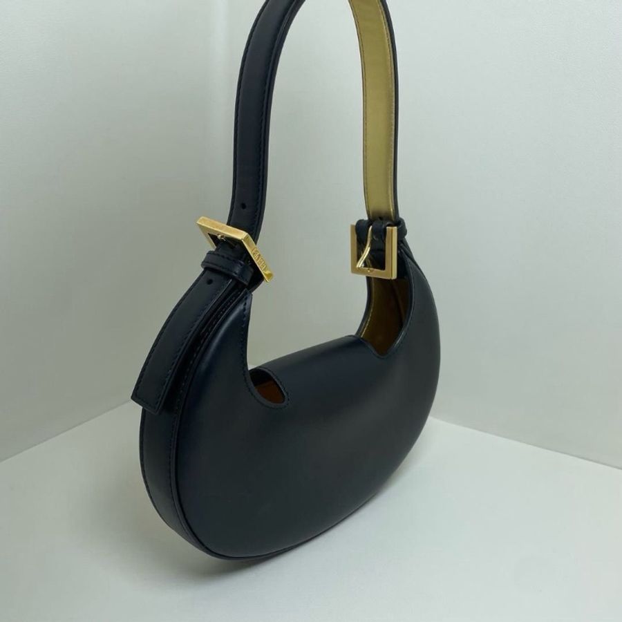 Fendi Cookie腋下包 牛皮mini 黑色 22 x 17.5 x 4.5 9新 配件塵袋 購證 盒-6