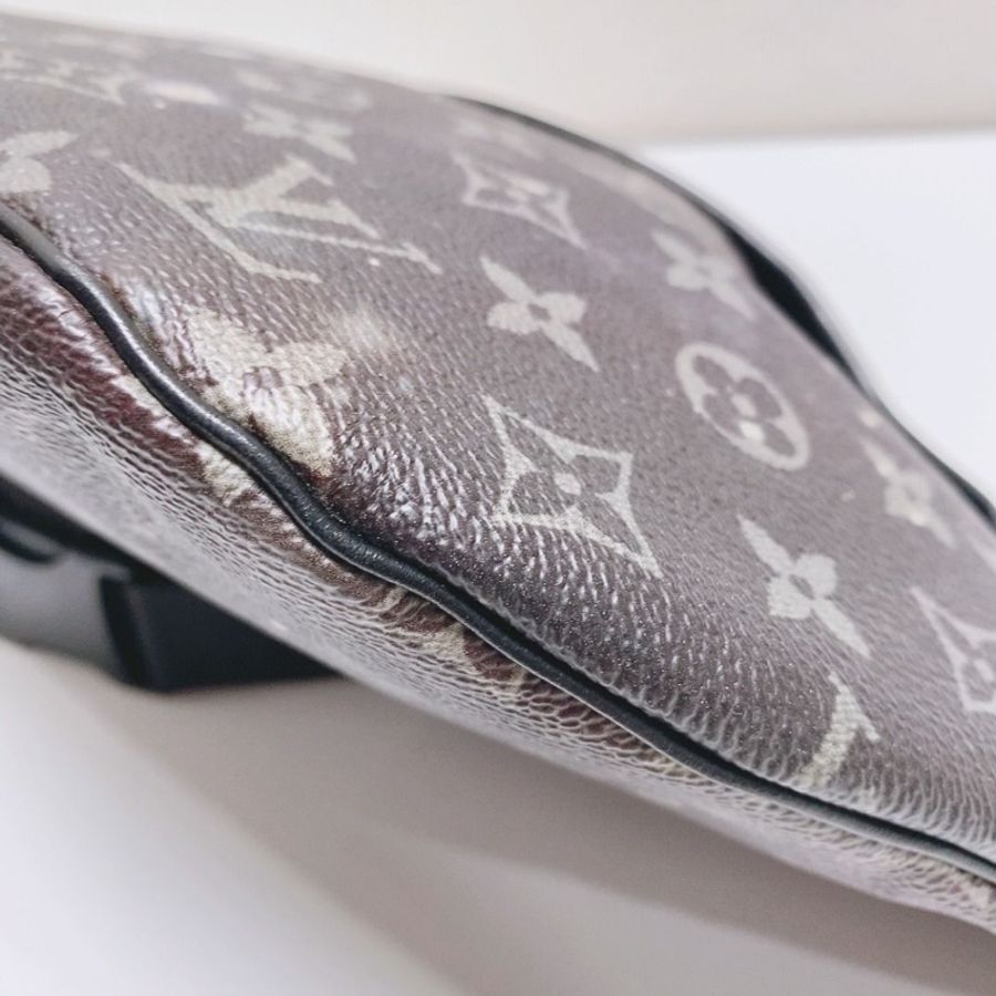 lv Discovery星空系列老花 胸包43×15×9cm 9新 配件塵袋-6