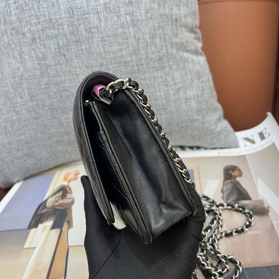 Chanel香奈兒黑銀發財羊皮woc包 16開-3