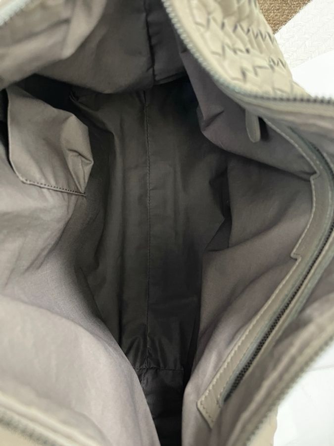 Bottega Veneta葆蝶家 灰色編織斜挎單肩包 寬肩帶大飯盒 可斜挎單肩調節-14