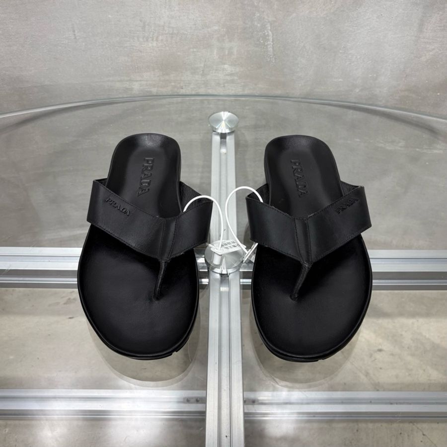 PRADA 黑色人字拖 全新無盒 全新試穿尺碼/UK7 41碼-1