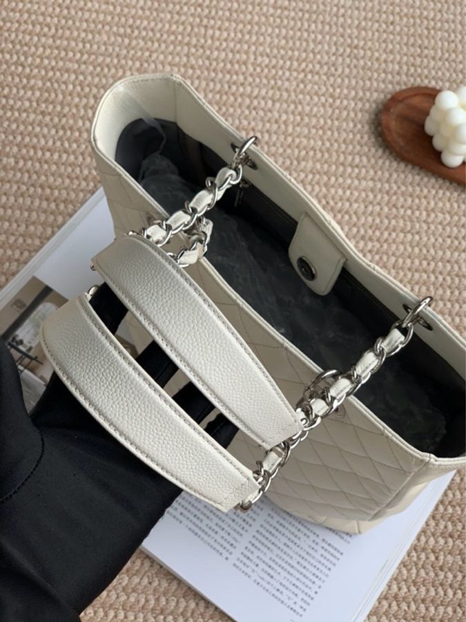 chanel香奈兒 gst白色荔枝紋牛皮材質 銀色五金 17開 有卡-4